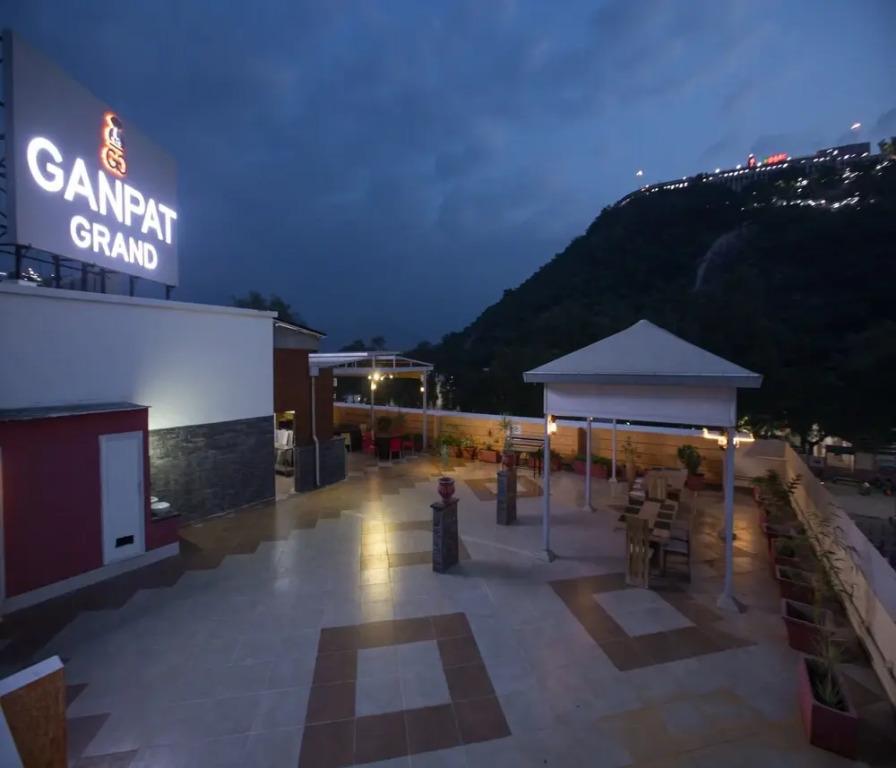 hotel image 13
