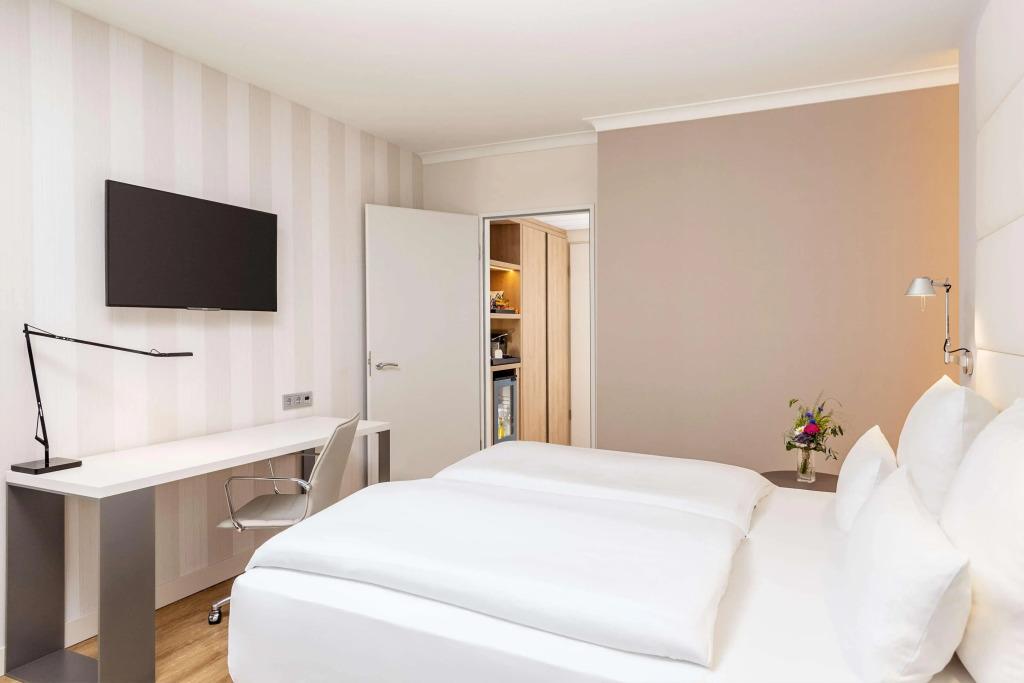 hotel image 14