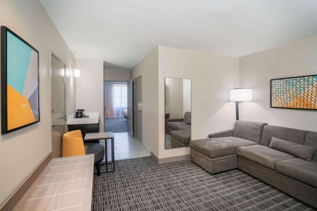 hotel image 13