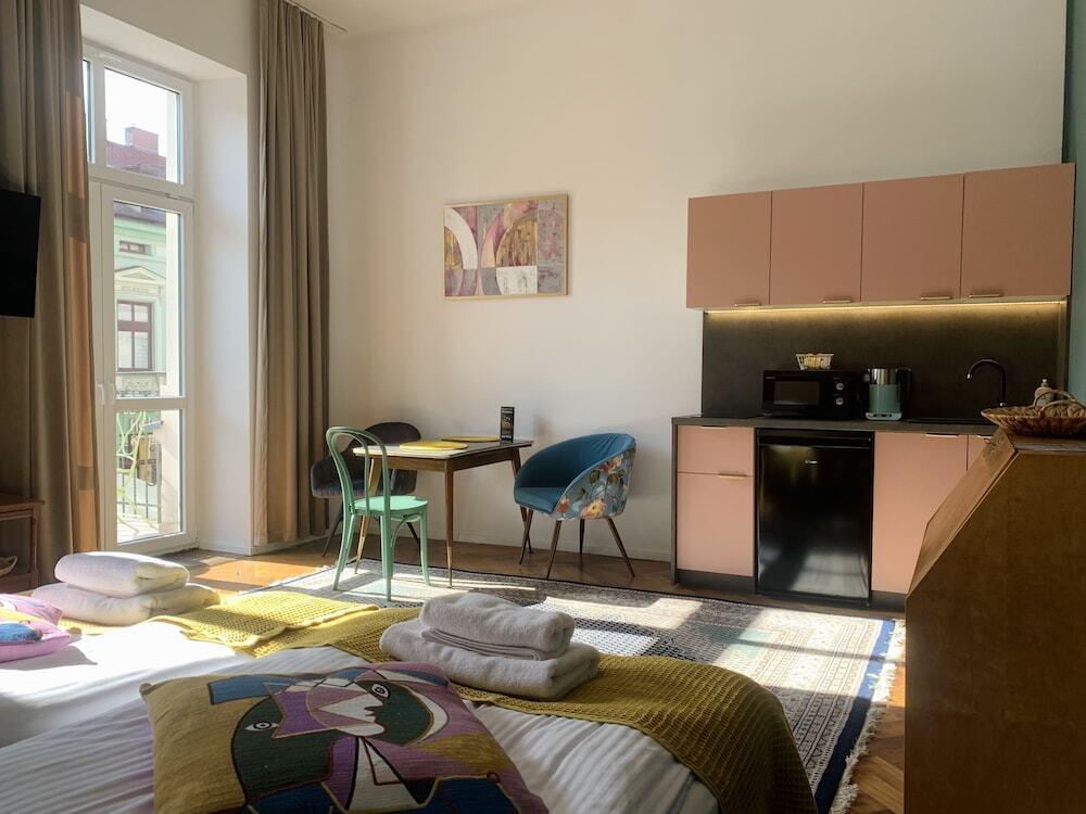 hotel image 9