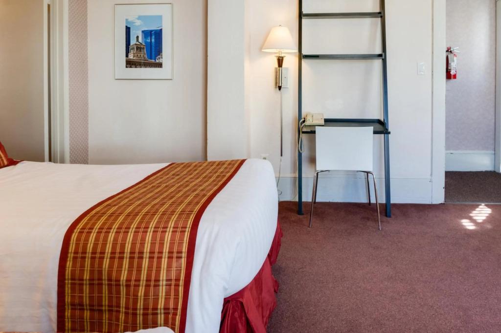 hotel image 42