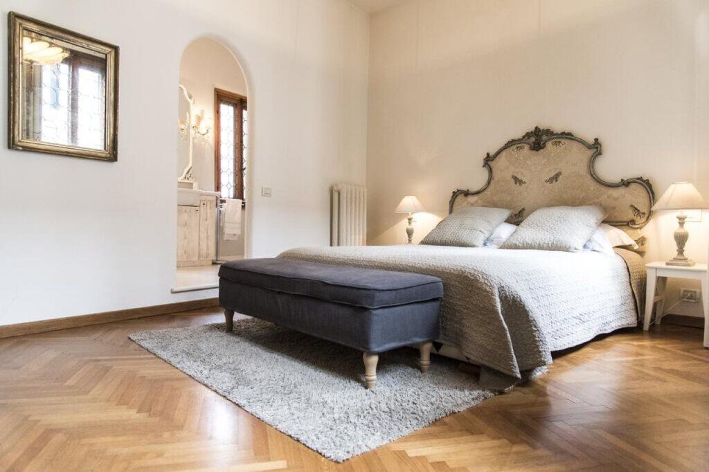 hotel image 39