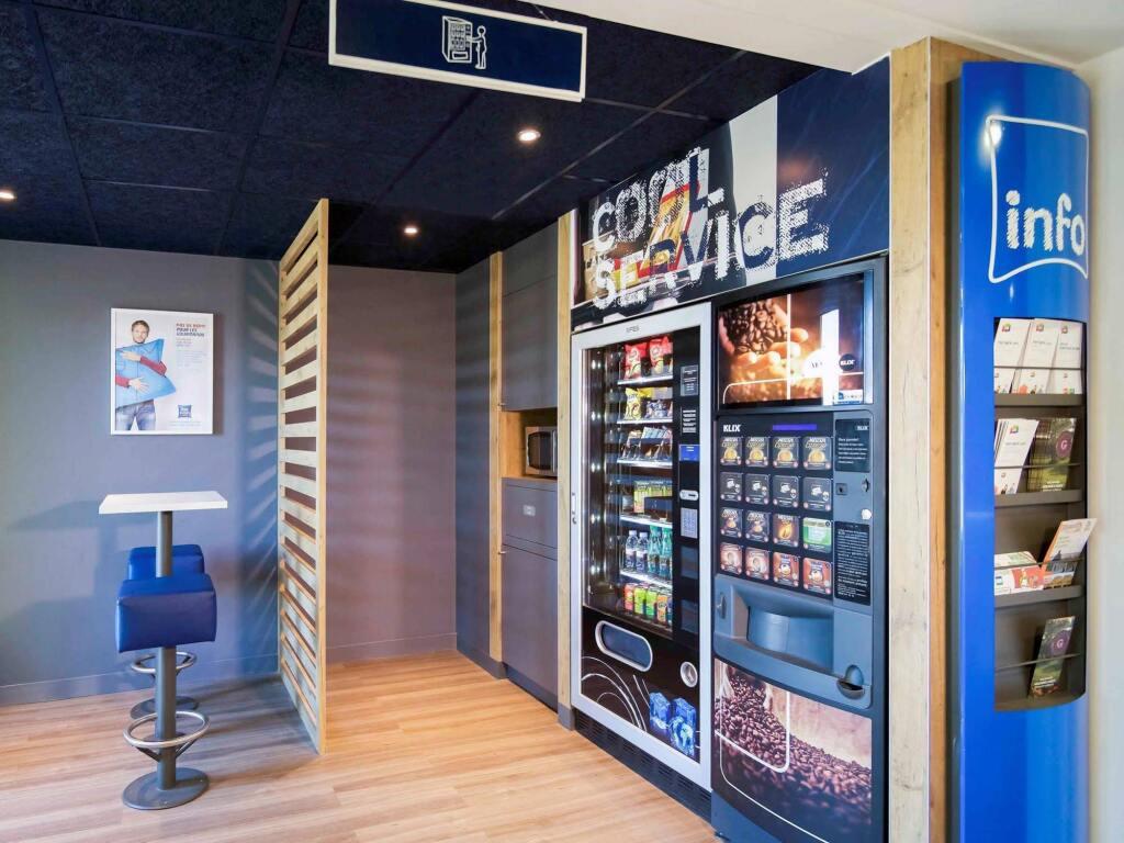 hotel image 9