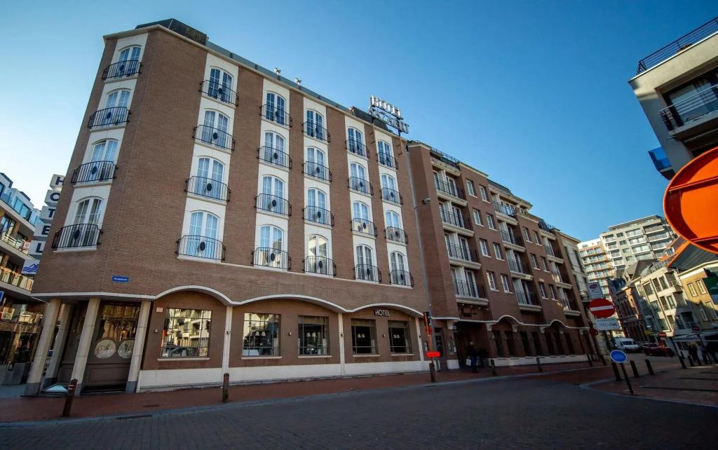 hotel image 11