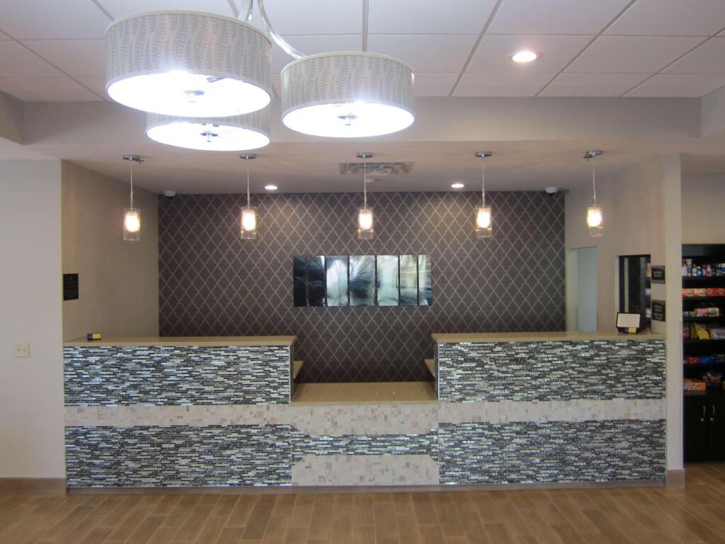 hotel image 16