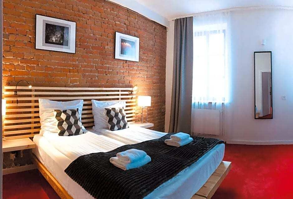 hotel image 8