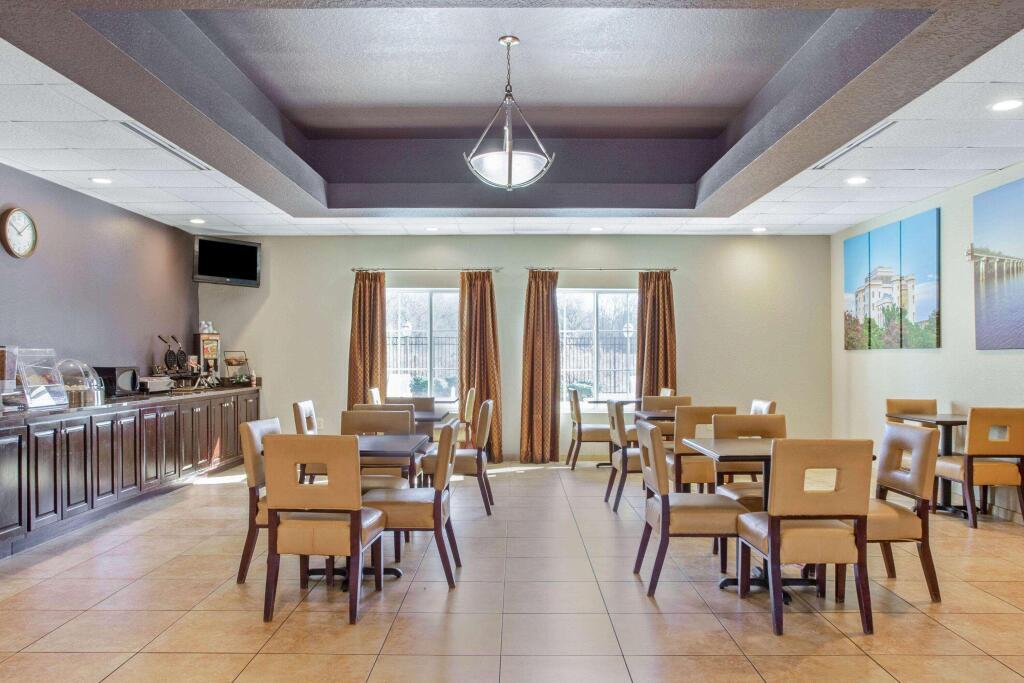 hotel image 9