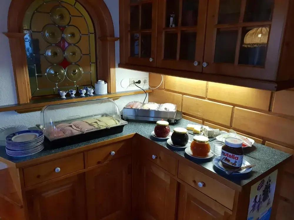 hotel image 9