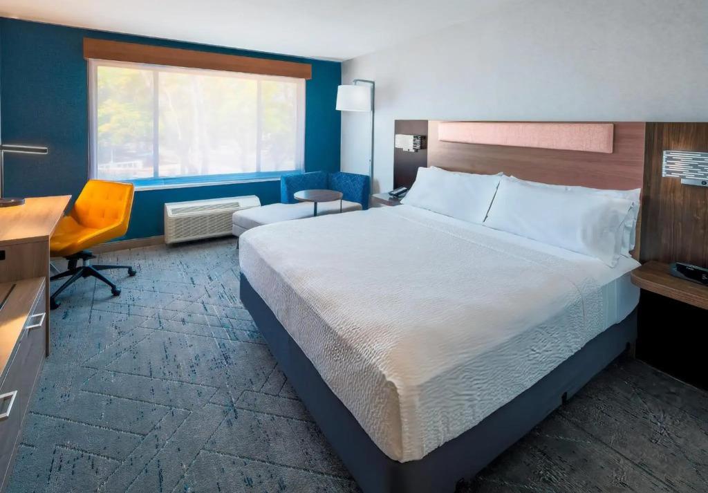 hotel image 16