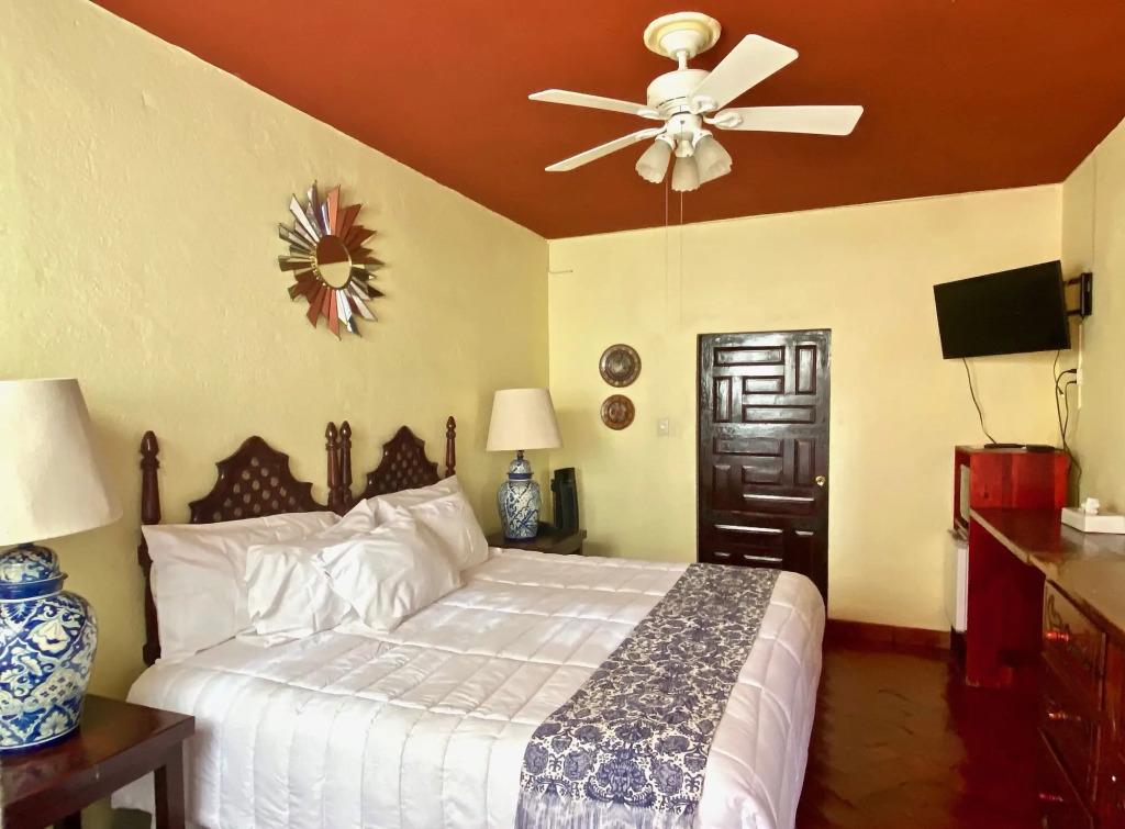 hotel image 13
