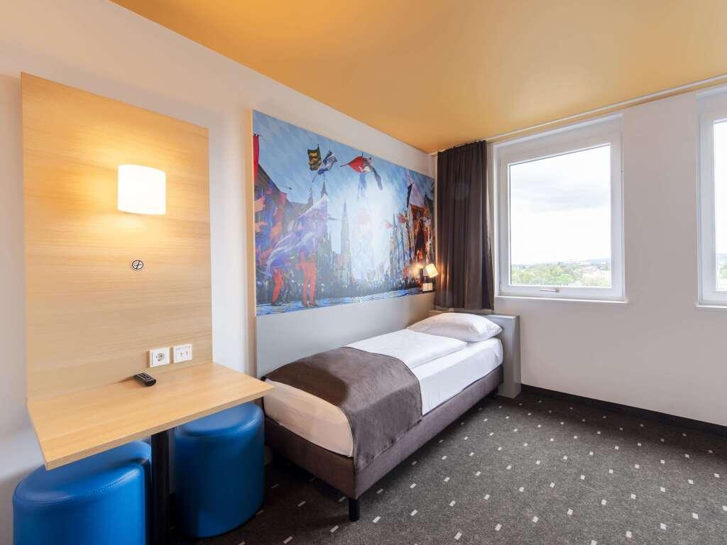hotel image 10