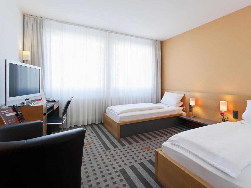hotel image 13