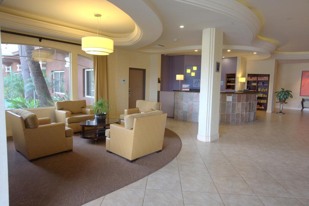 hotel image 11