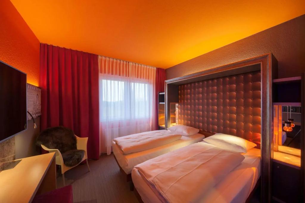 hotel image 13