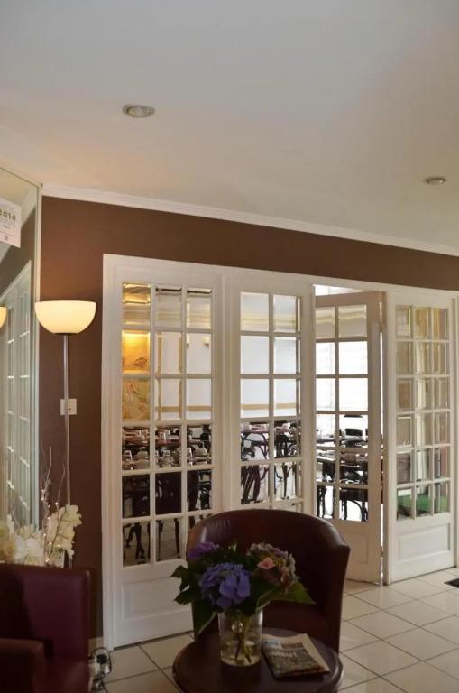 hotel image 13