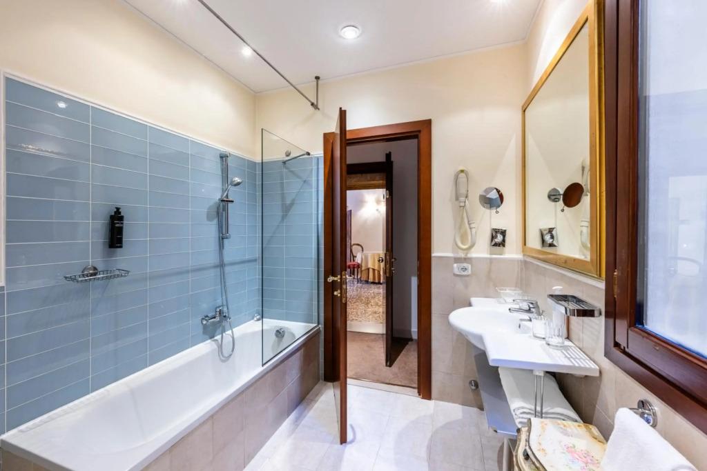 hotel image 30