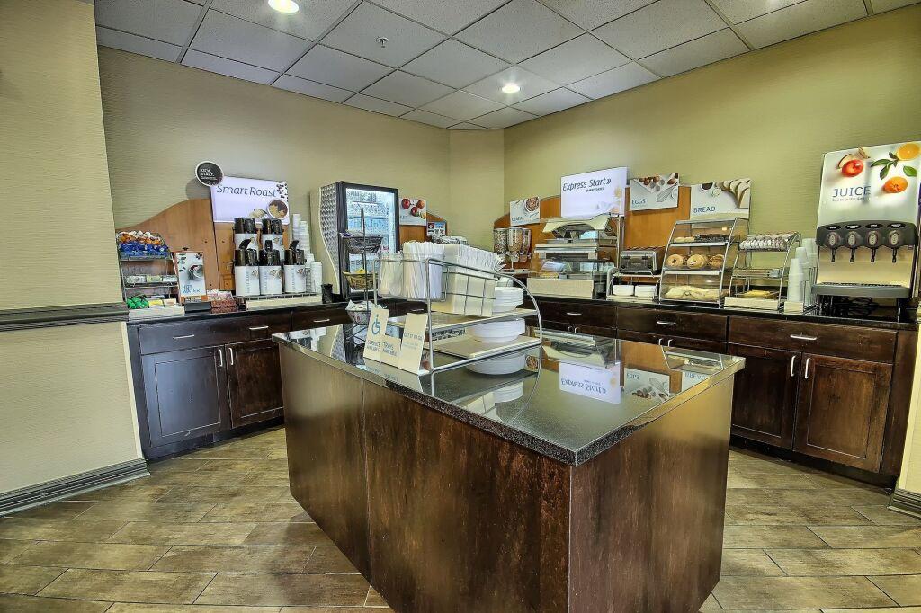 hotel image 13