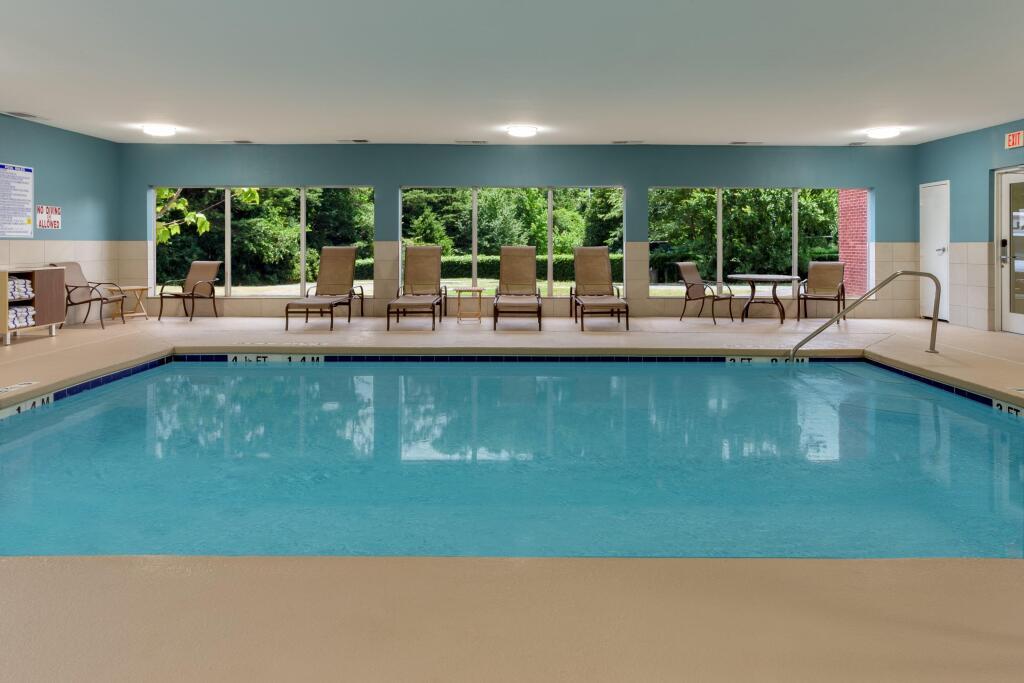 hotel image 16