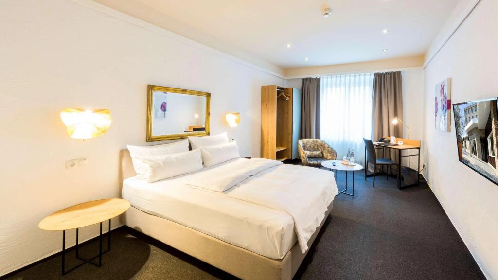 hotel image 10