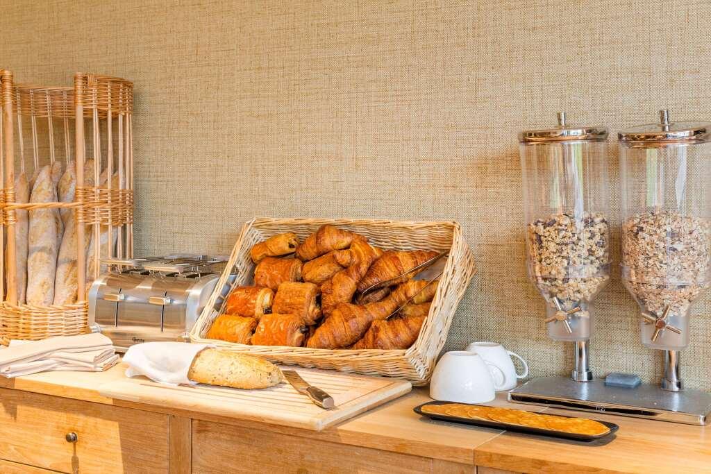 hotel image 38