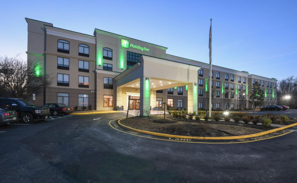 hotel image 10