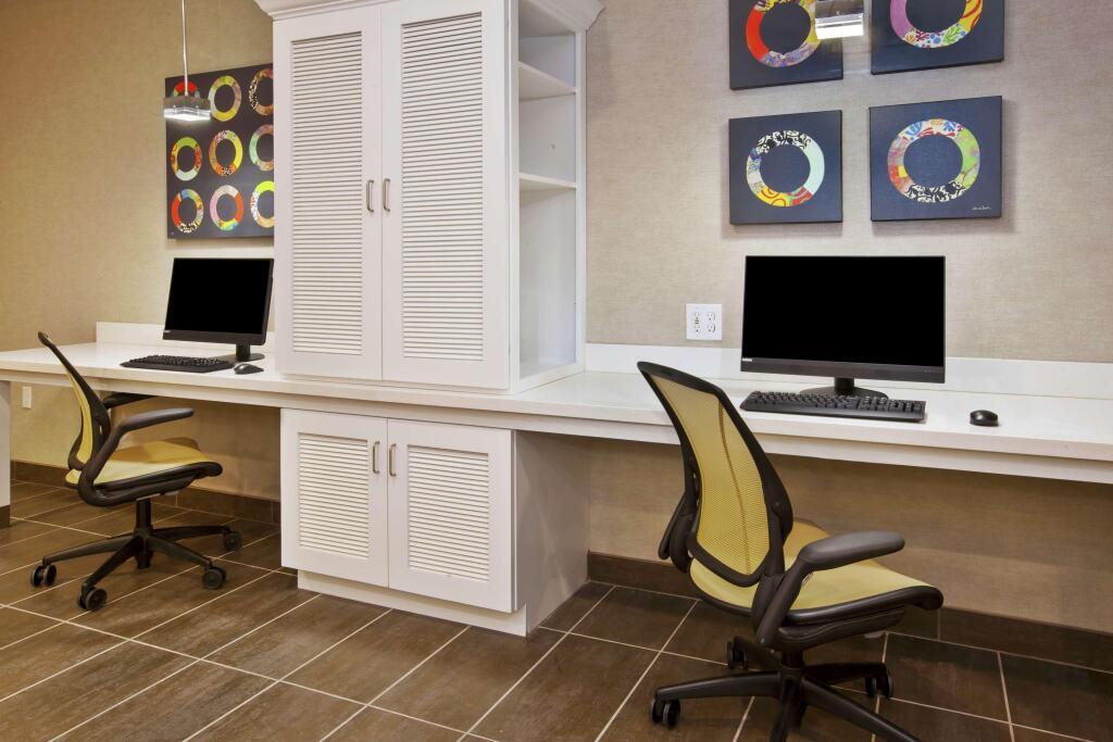 hotel image 9