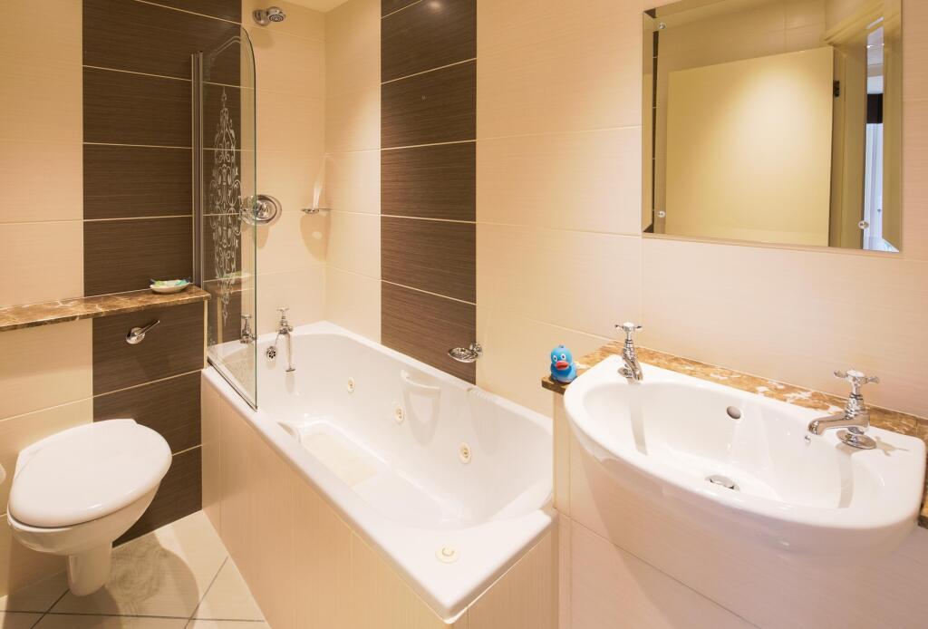 hotel image 16