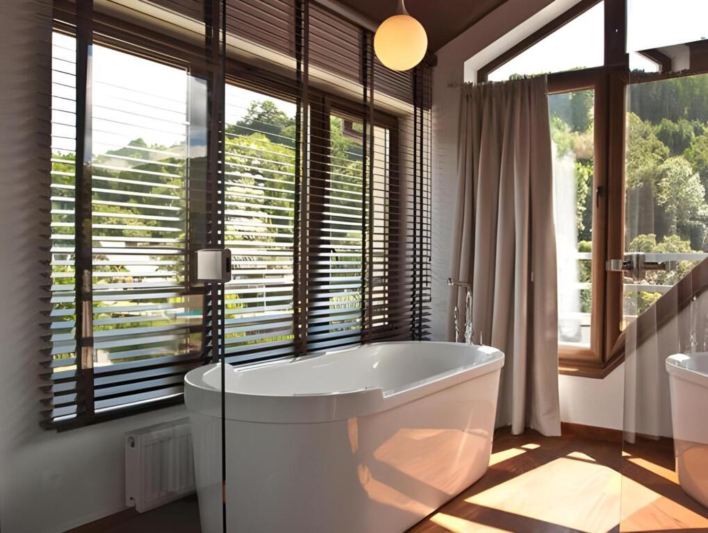 hotel image 12