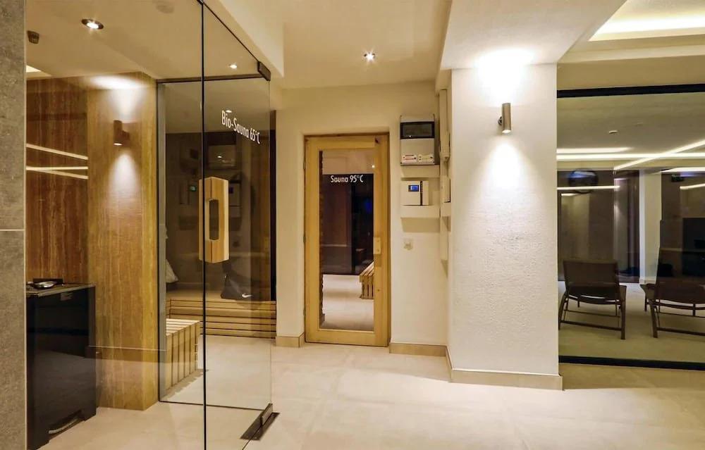 hotel image 18