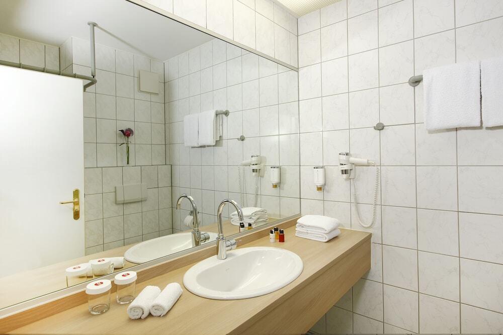 hotel image 13
