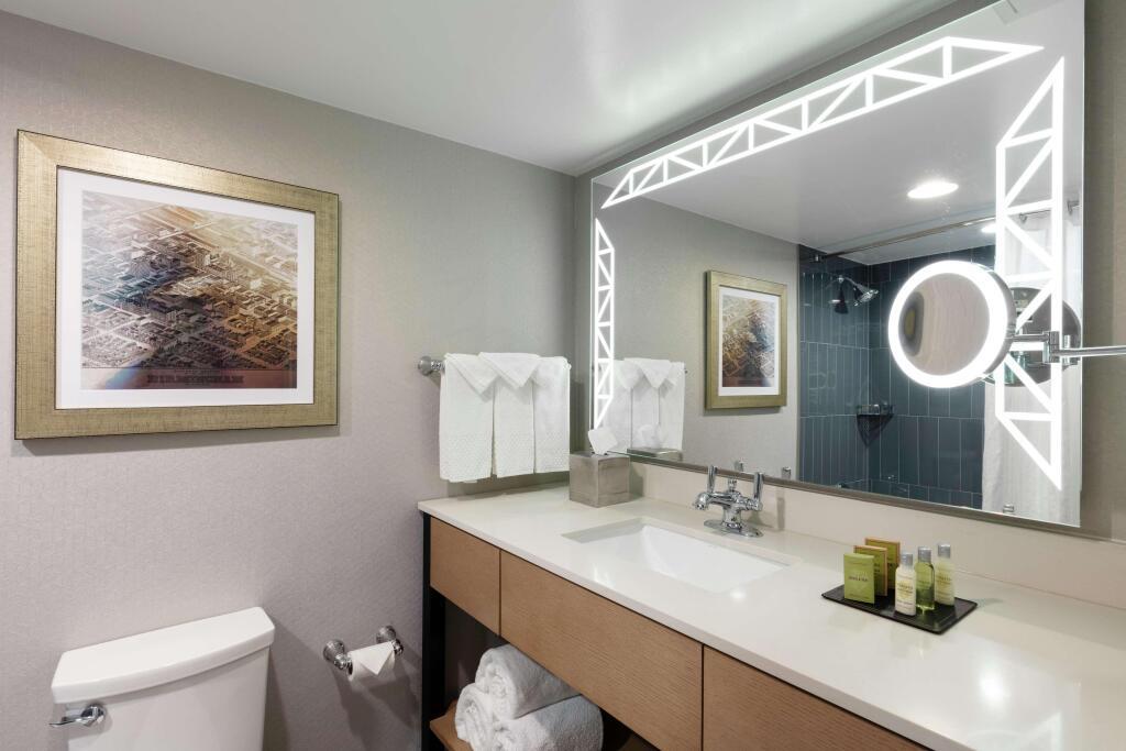 hotel image 18