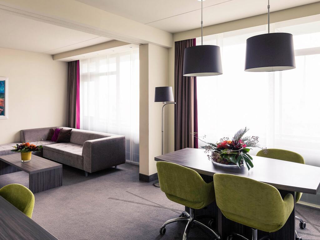 hotel image 10