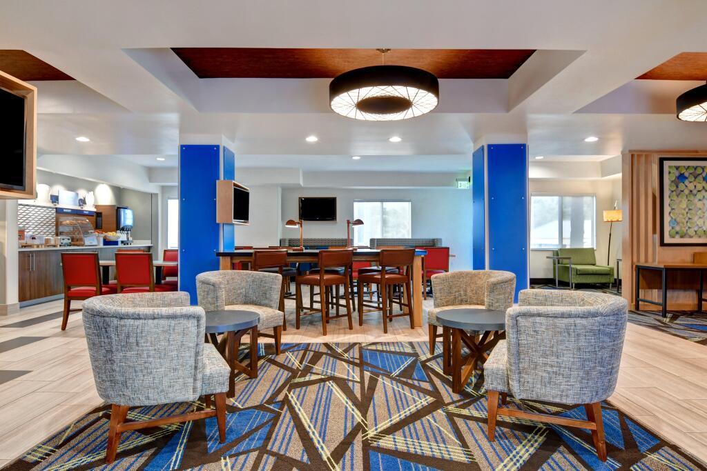 hotel image 9