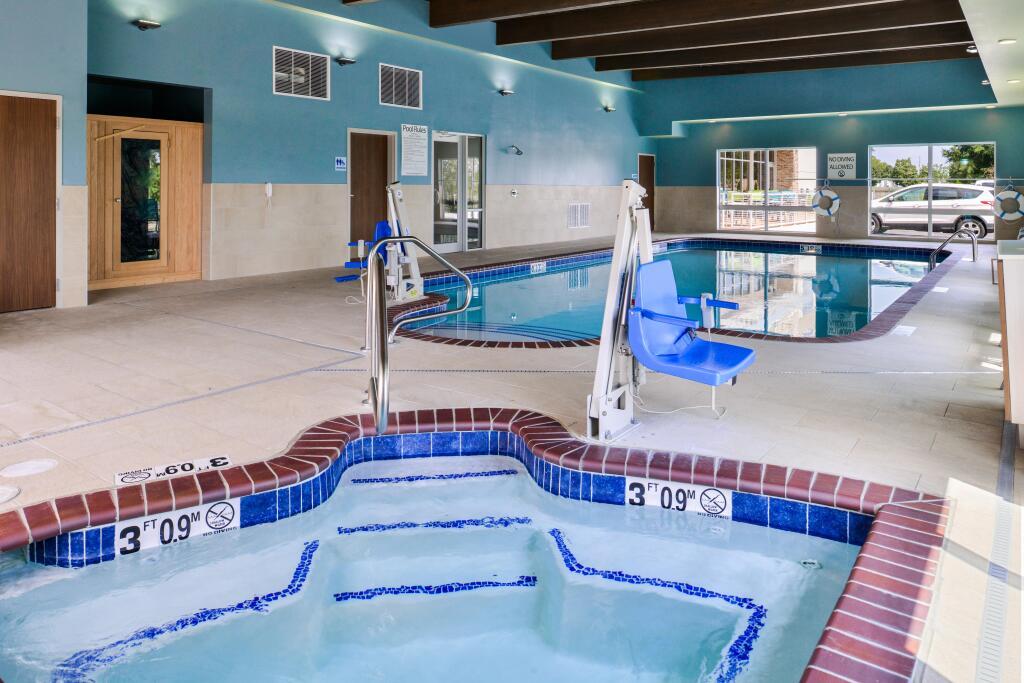 hotel image 10