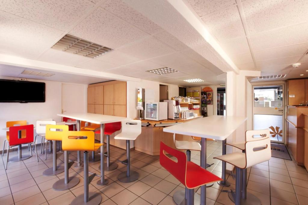 hotel image 9
