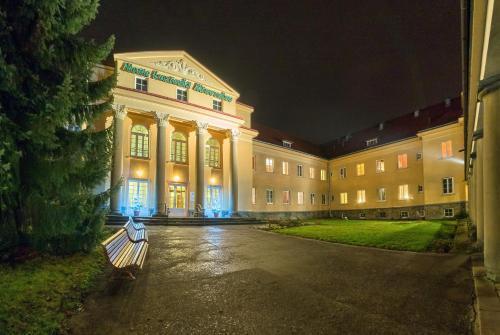 hotel image 13