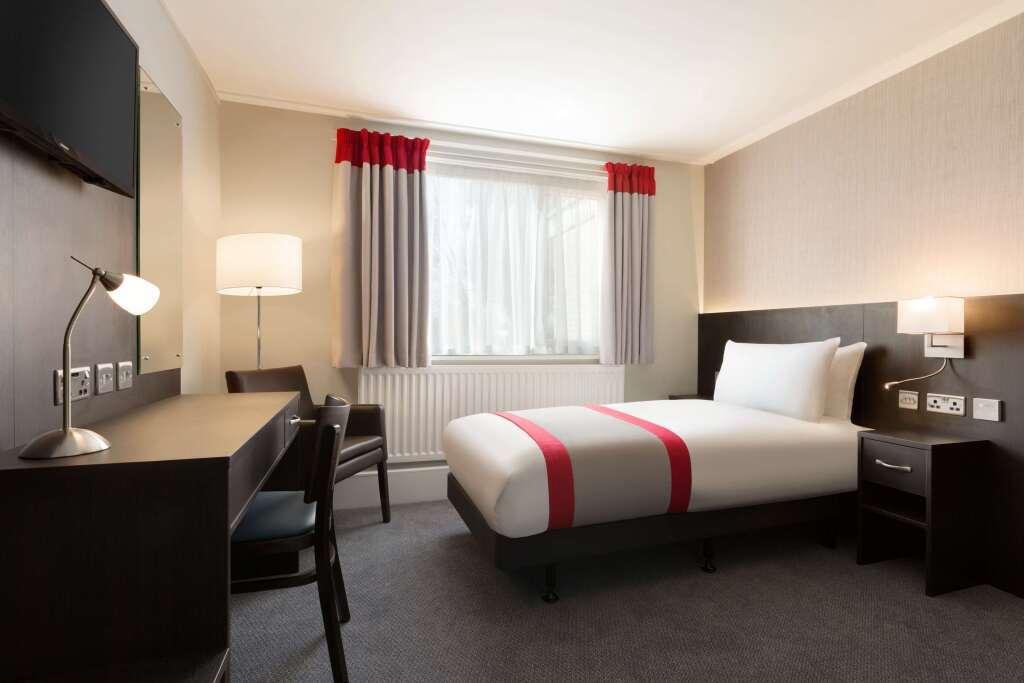 hotel image 16