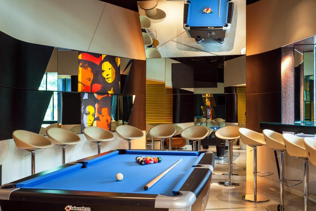 hotel image 13