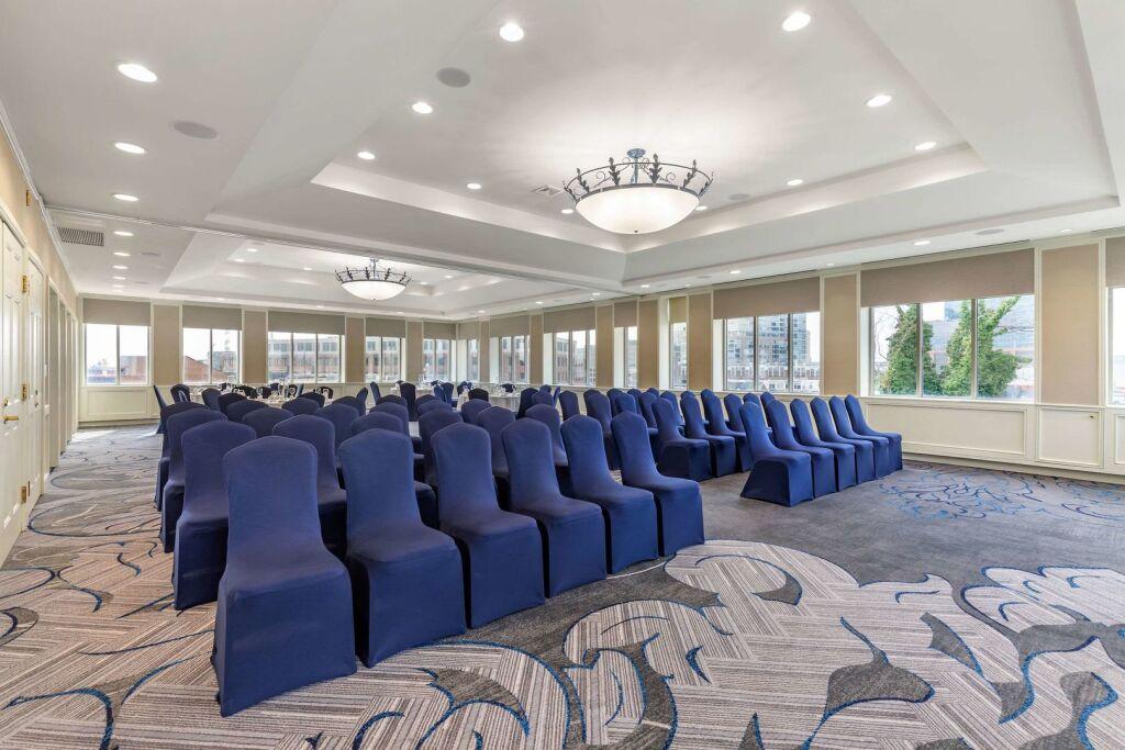 hotel image 13