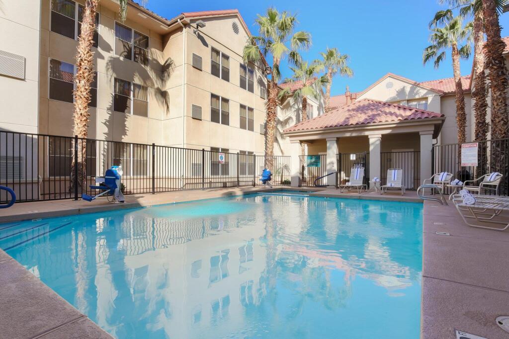 hotel image 18