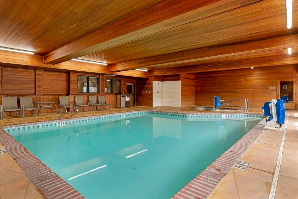 hotel image 16