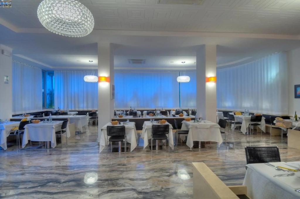 hotel image 12