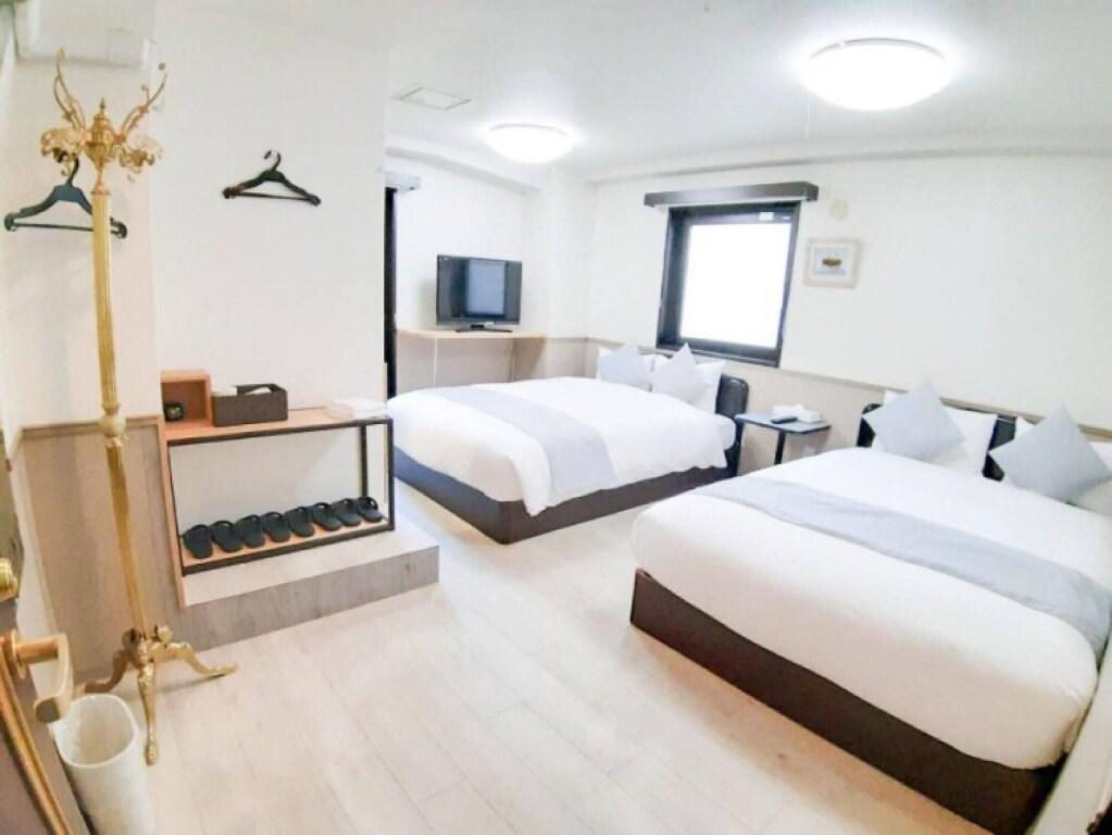 hotel image 12