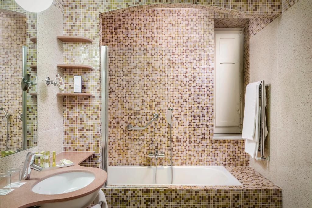 hotel image 13
