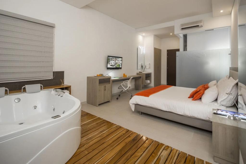 hotel image 16