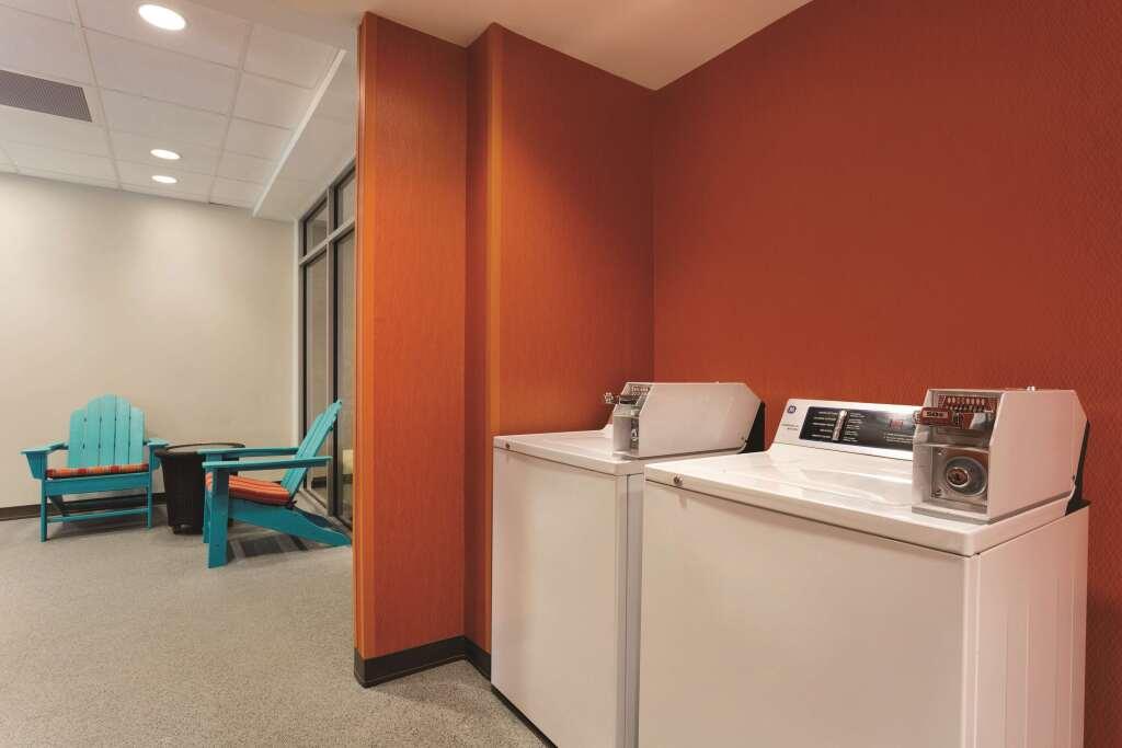 hotel image 10