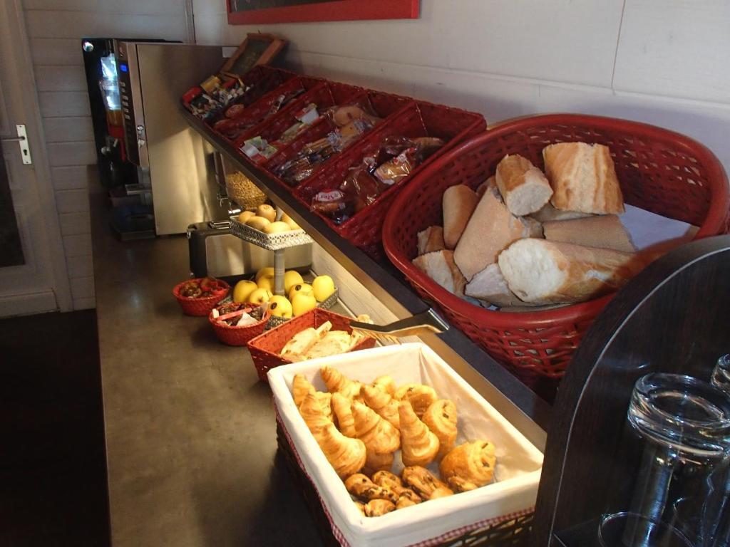 hotel image 13