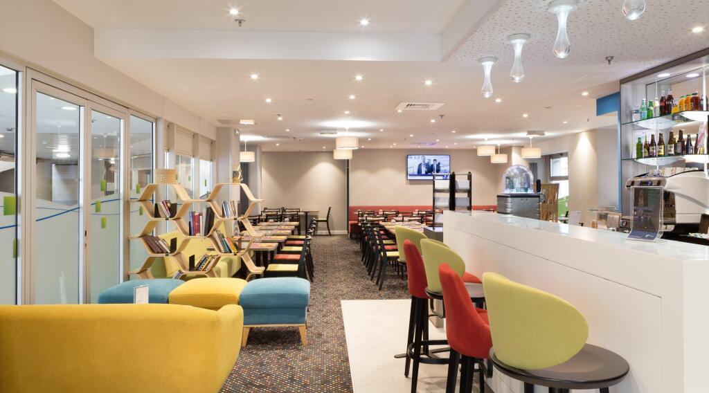 hotel image 11