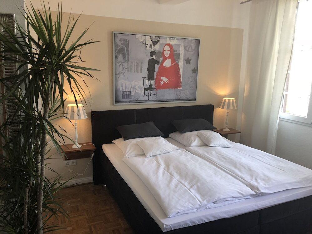 hotel image 12