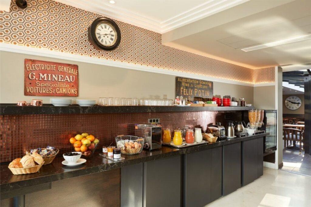 hotel